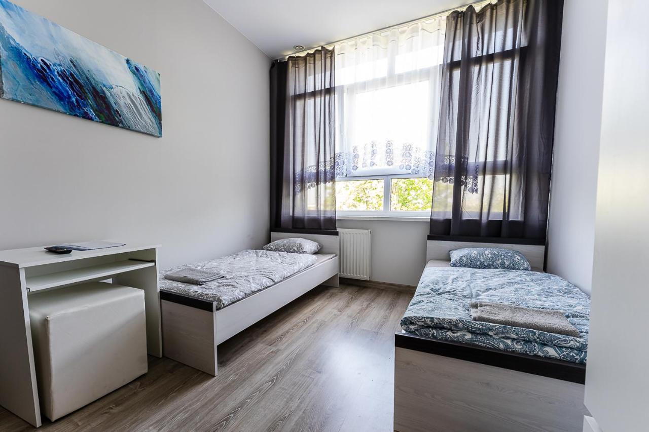 Hostel Polnocna 61 Сосновець Екстер'єр фото