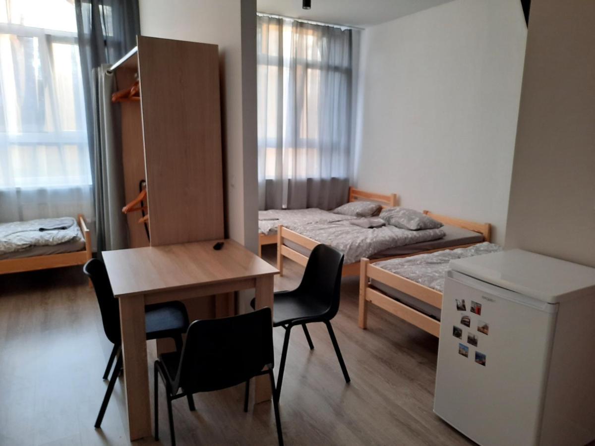 Hostel Polnocna 61 Сосновець Екстер'єр фото