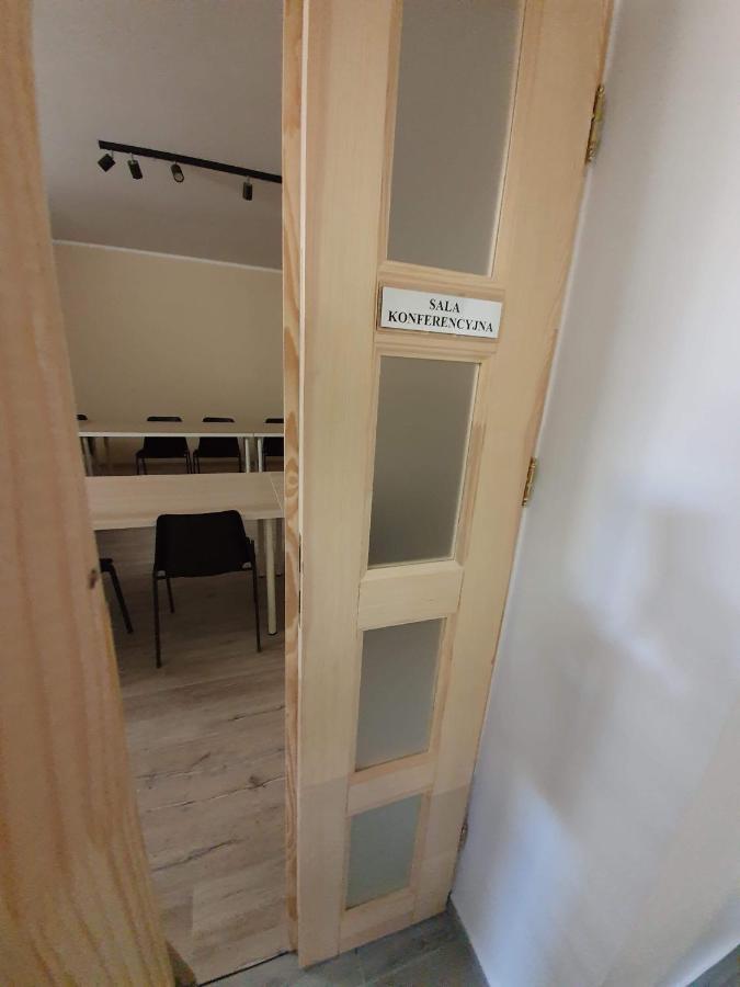 Hostel Polnocna 61 Сосновець Екстер'єр фото